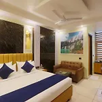 Hotel Aerostay Residency Delhi Airport